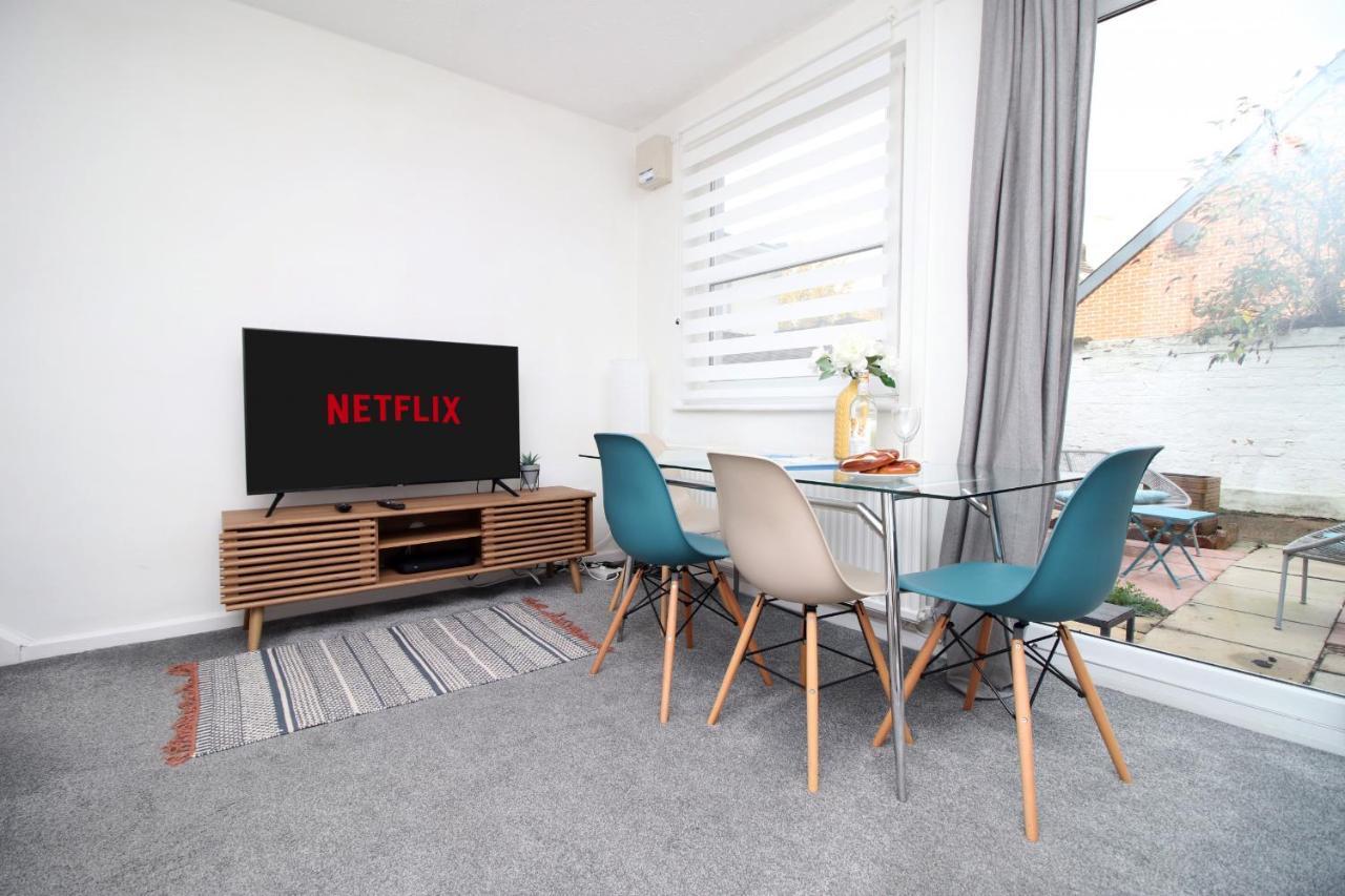 K Suites - Selkirk Street Cheltenham Ngoại thất bức ảnh